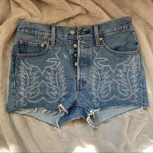 Levi’s Western Embroidered Shorts